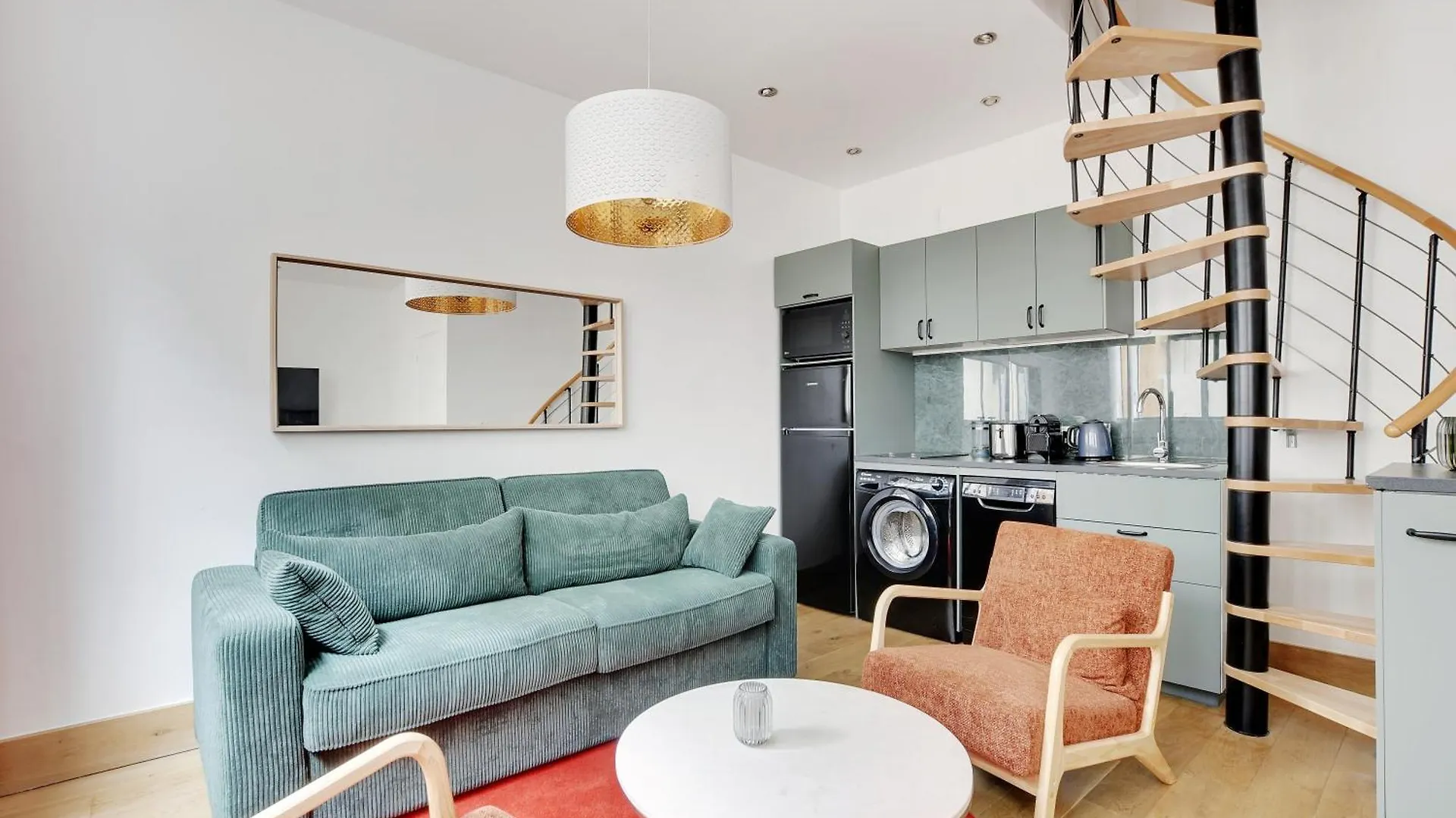 Pick A Flat'S Apartments In Montmartre - Rue Des Cottages Paris