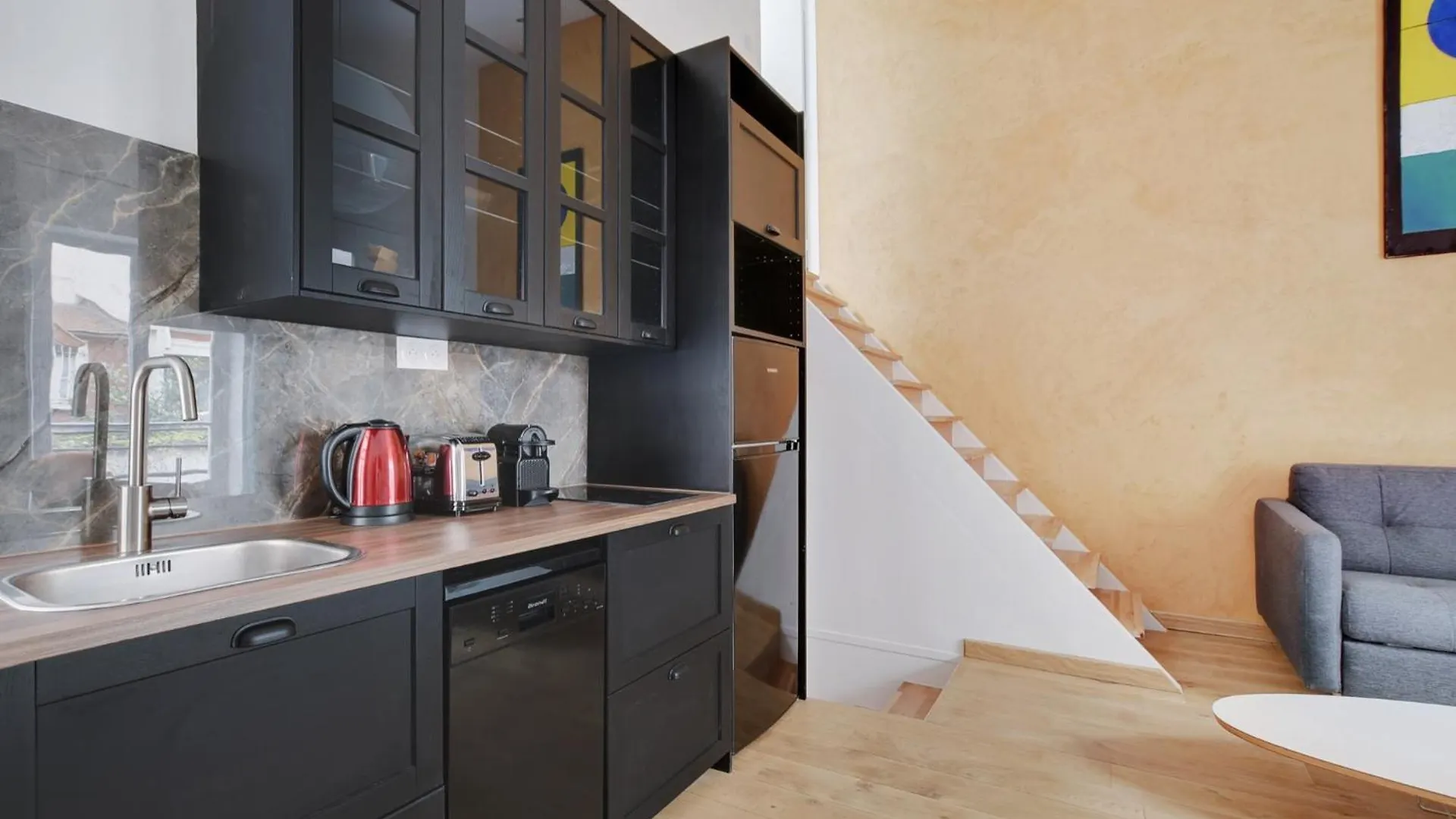 Pick A Flat'S Apartments In Montmartre - Rue Des Cottages Paris