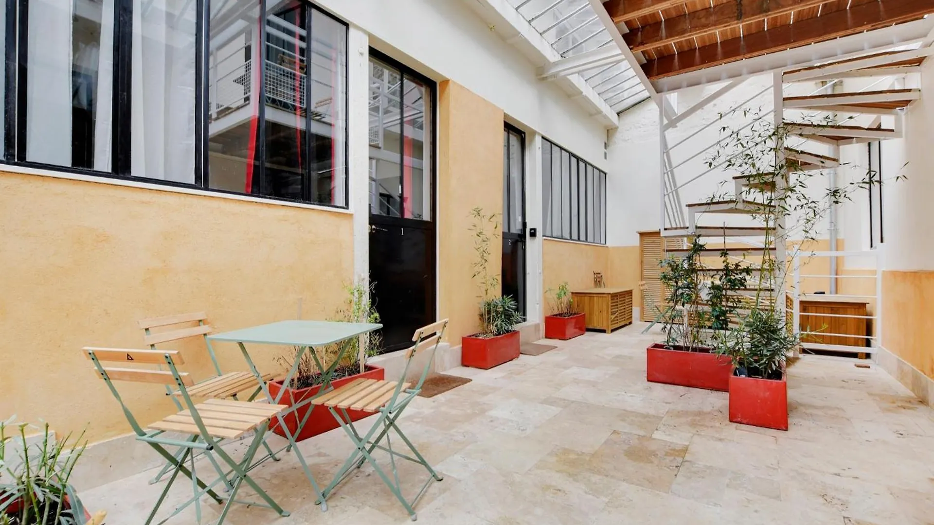 Pick A Flat'S Apartments In Montmartre - Rue Des Cottages Paris