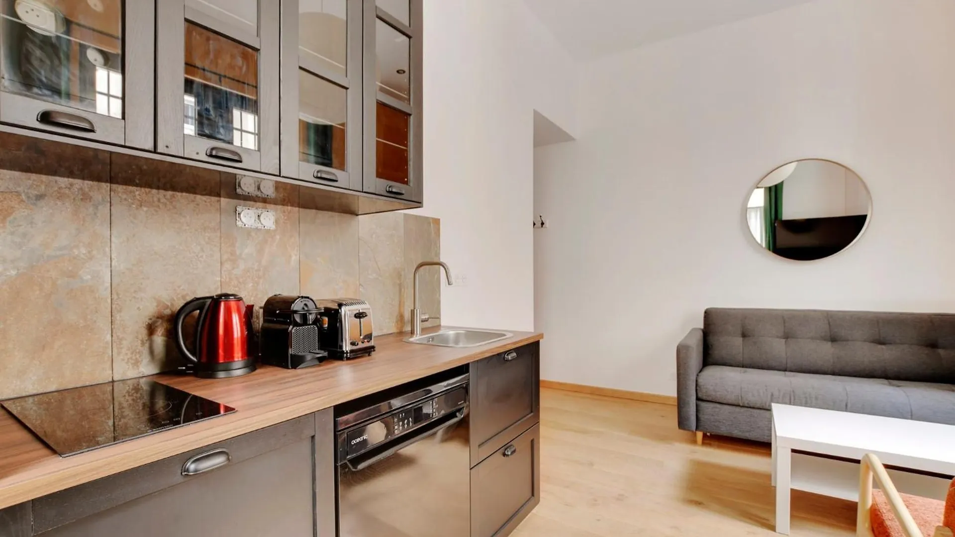 Pick A Flat'S Apartments In Montmartre - Rue Des Cottages Paris