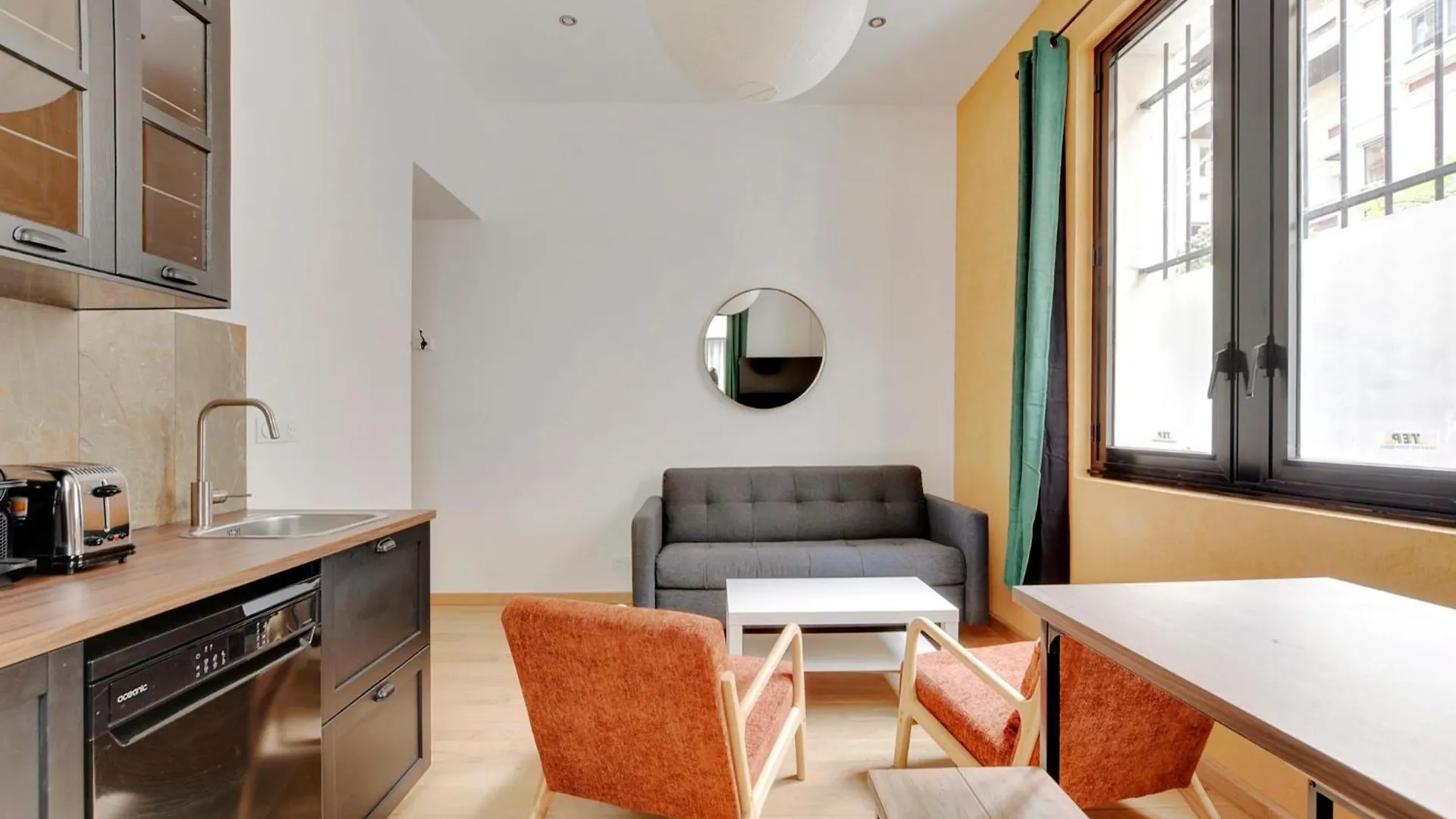 Pick A Flat'S Apartments In Montmartre - Rue Des Cottages París