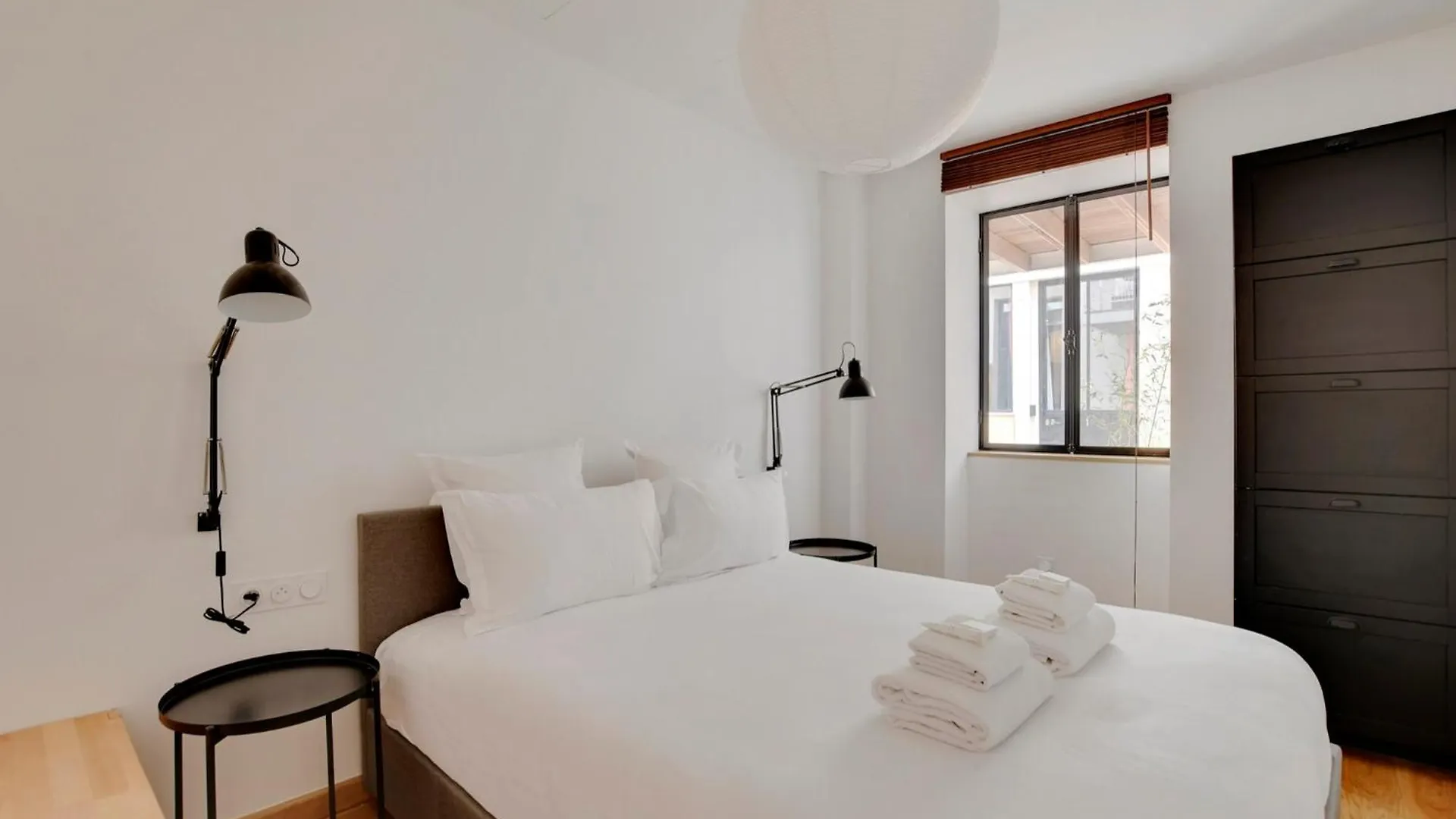 Pick A Flat'S Apartments In Montmartre - Rue Des Cottages Париж