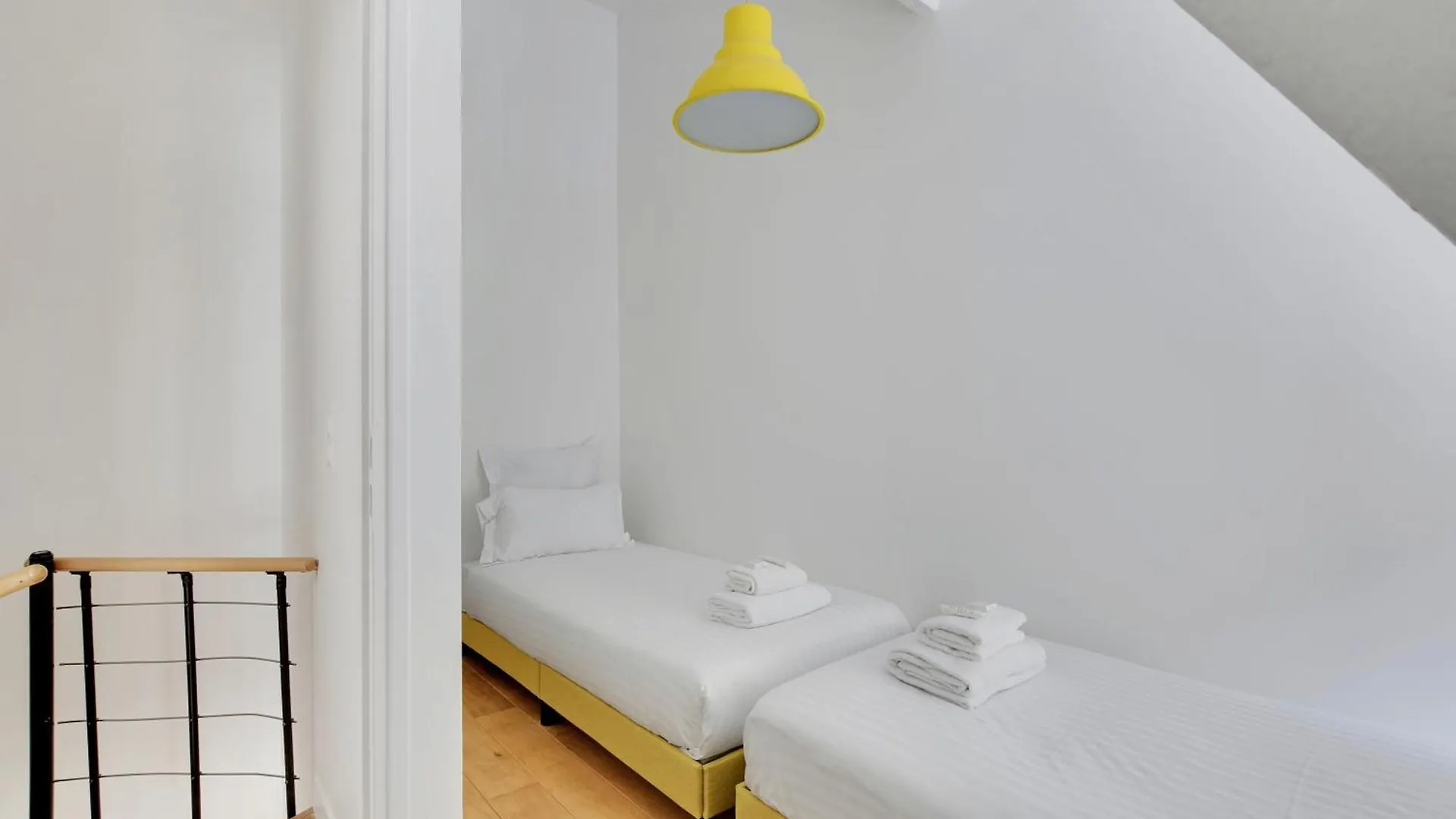 Pick A Flat'S Apartments In Montmartre - Rue Des Cottages Paris France